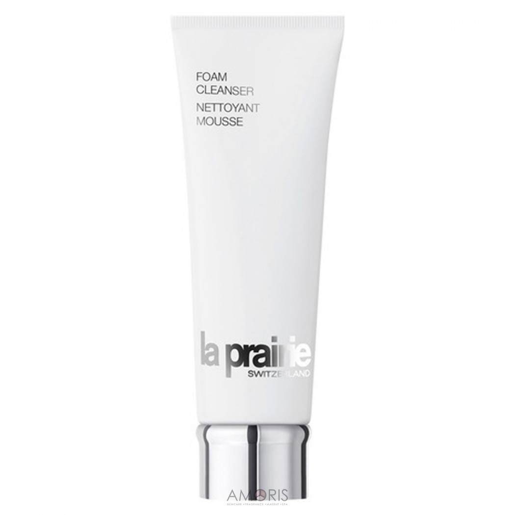 Очищающая пенка для лица и шеи